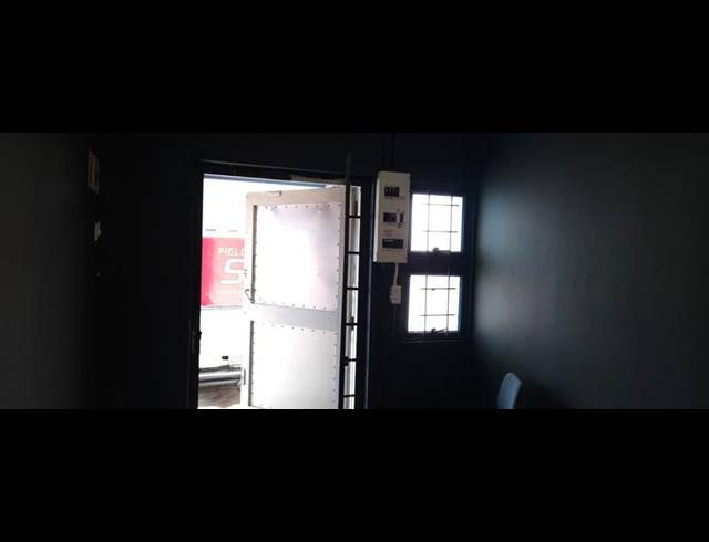 INDUSTRIAL PROPERTY TO RENT IN MAITLAND